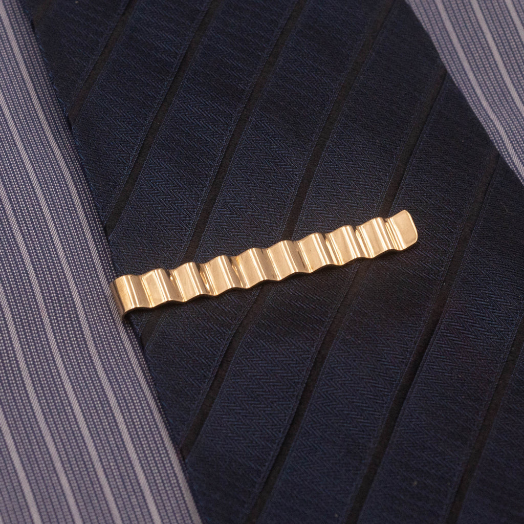 Classic Vertical Short Tie Bar
