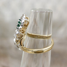 1930s-50s Emerald and Diamond Flower Ring
