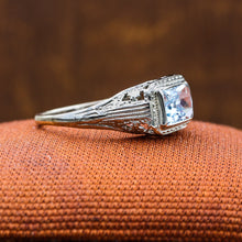 1920s 18k Aquamarine Ring