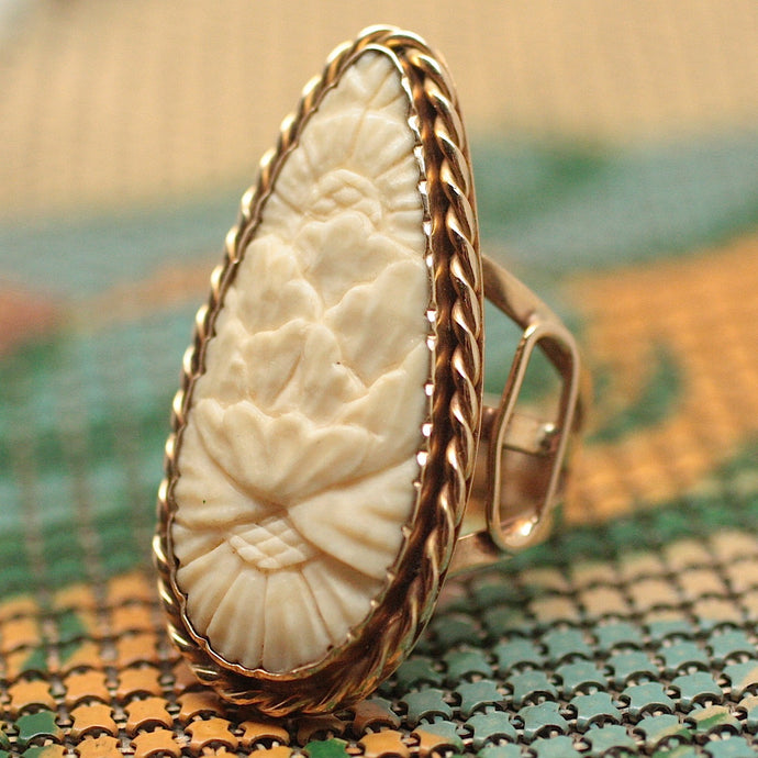 14K & Carved Walrus Ivory Ring