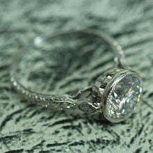 Circa 1940 Platinum & Diamond Ring