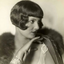 Art-Deco Diamond & Sapphire Shoulder Pin