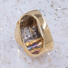 Diamond Pavé Ridged Wave Ring