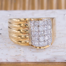 Diamond Pavé Ridged Wave Ring