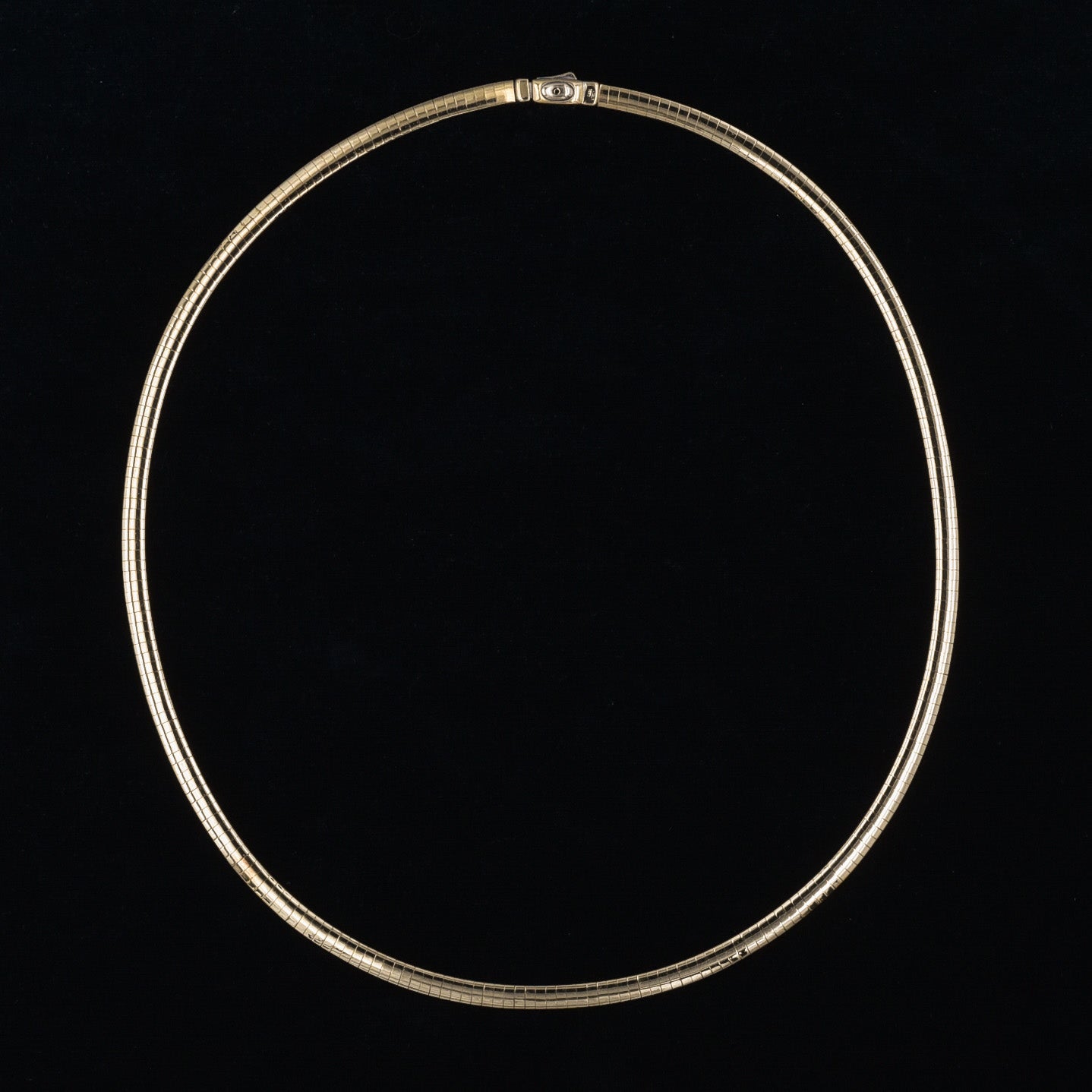Reversible Two-tone Gold Omega Collar Necklace