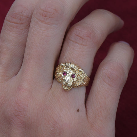 Lion Ring with Ruby Eyes c1980
