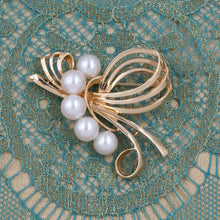Mid-Century Mikimoto Pearl Brooch Mint-in-Box
