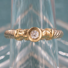 Two-tone Diamond Solitaire with Rope Band
