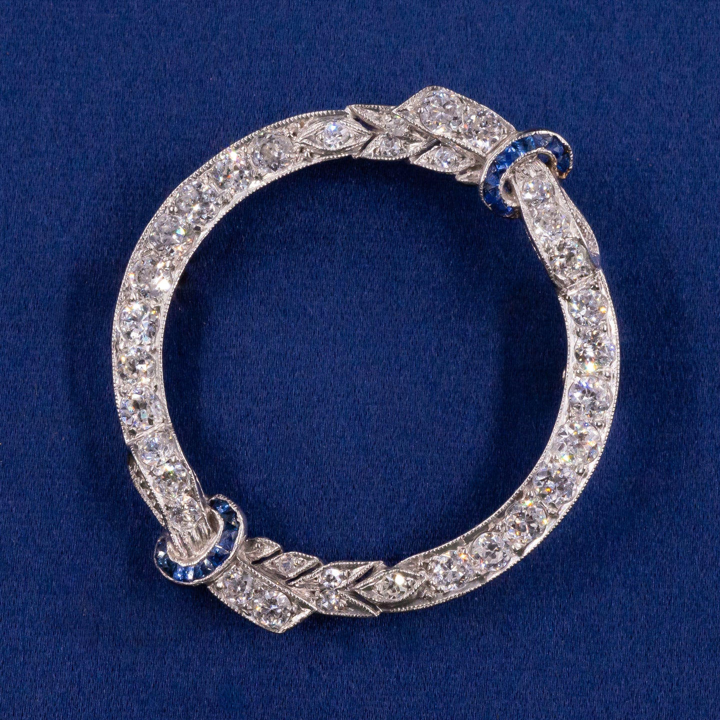 Art-Deco Diamond & Sapphire Shoulder Pin
