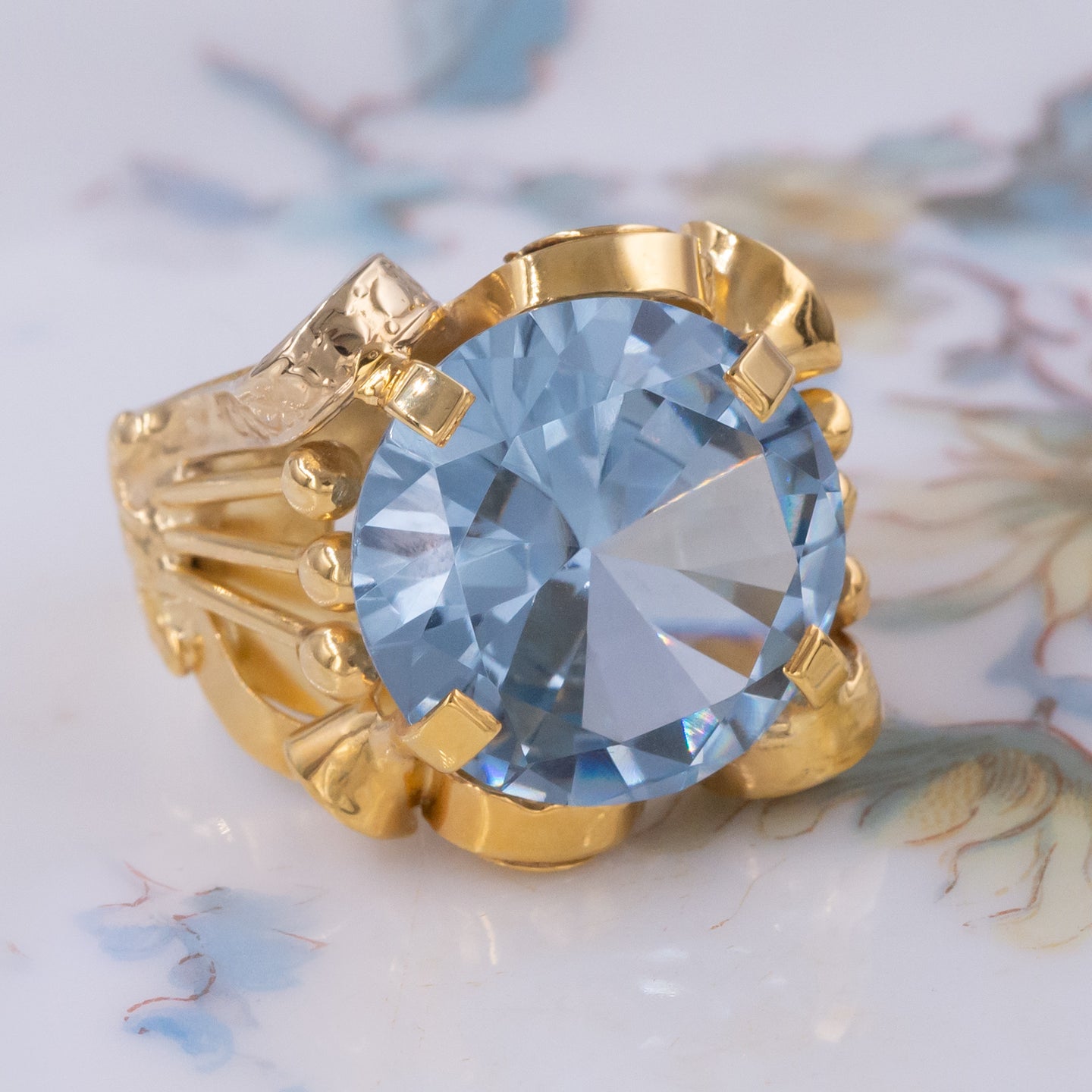 Retro Blue Spinel Cocktail Ring c1940