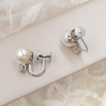 Pearl and Diamond Stud Earrings c1950