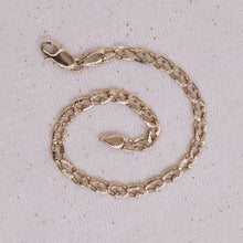 Textured Gold Curb Chain Bracelet