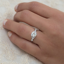 Late Art Deco 1.13 Carat Diamond Ring