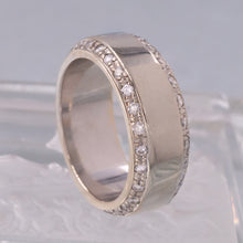 Diamond-Edged Band