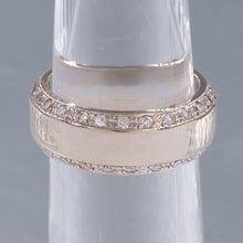 Diamond-Edged Band