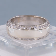 Diamond-Edged Band
