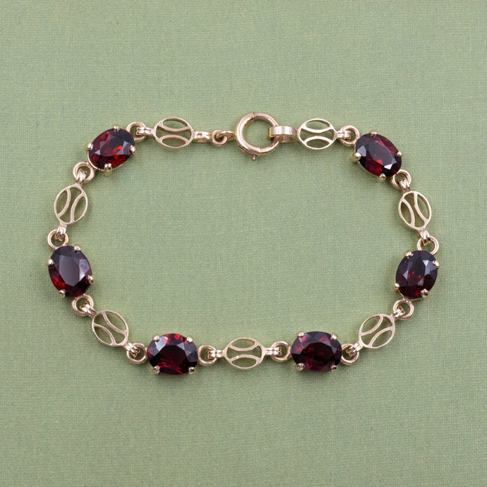 Garnet Bracelet c. 1940s