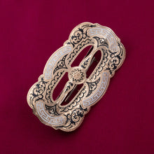 Victorian Taille d'Epargne Buckle