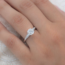 Colorless 1.09 Carat Diamond Ring