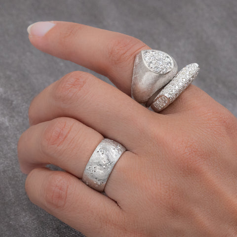 Pavé Diamond Bar Ring