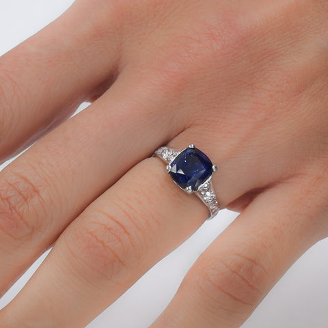 Art Deco Fine Sapphire Solitaire