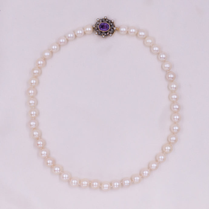 Pearl Necklace with Amethyst Clasp c1930