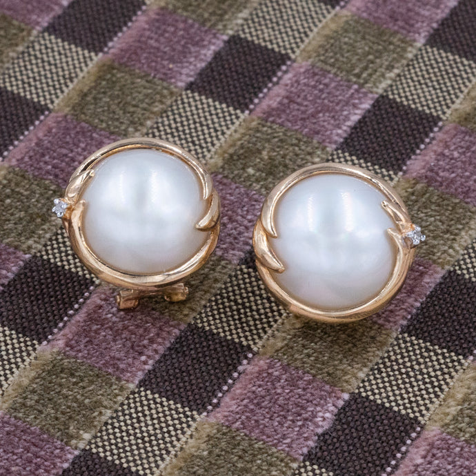 Mabé Pearl Button Earrings c1980
