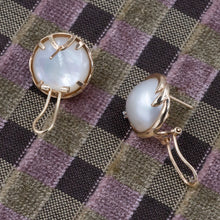 Mabé Pearl Button Earrings c1980