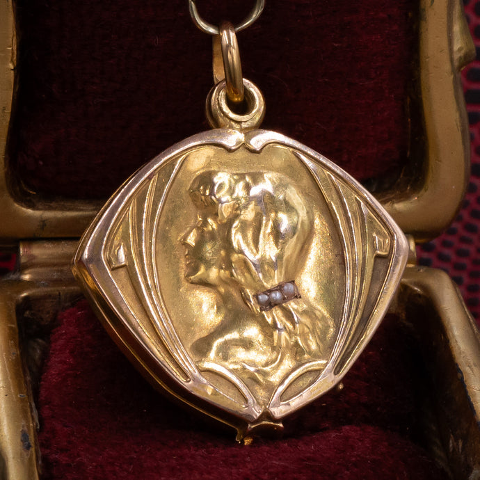 Art Nouveau Locket Pendant c1890