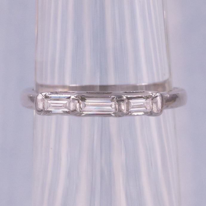 Midcentury Baguette Diamond Band