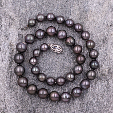 Tahitian Black Pearl Strand