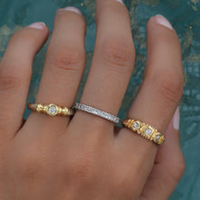 Antique Triple Diamond Gold Band c1900