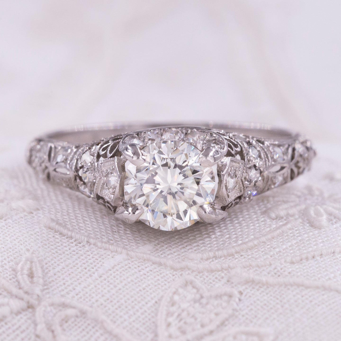 Art Deco One Carat Diamond Filigree Ring c1930