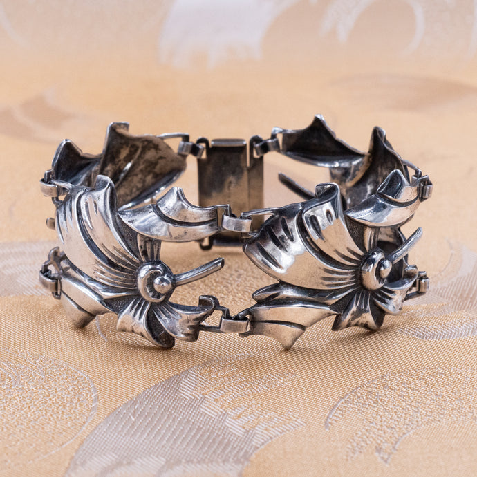 Floral Antiqued Sterling Bracelet c1940