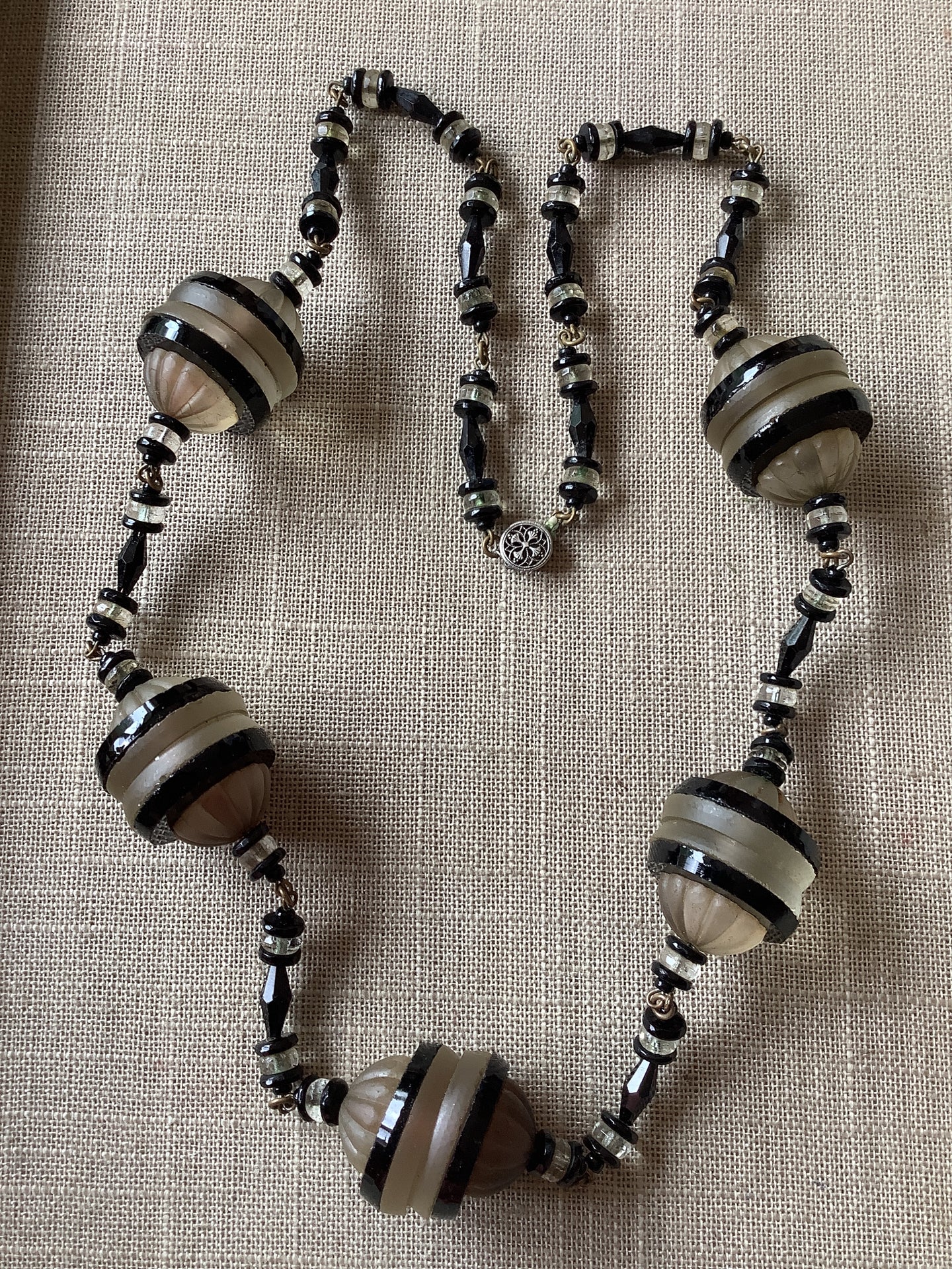 C.1930 Deco Czech Glass Necklace