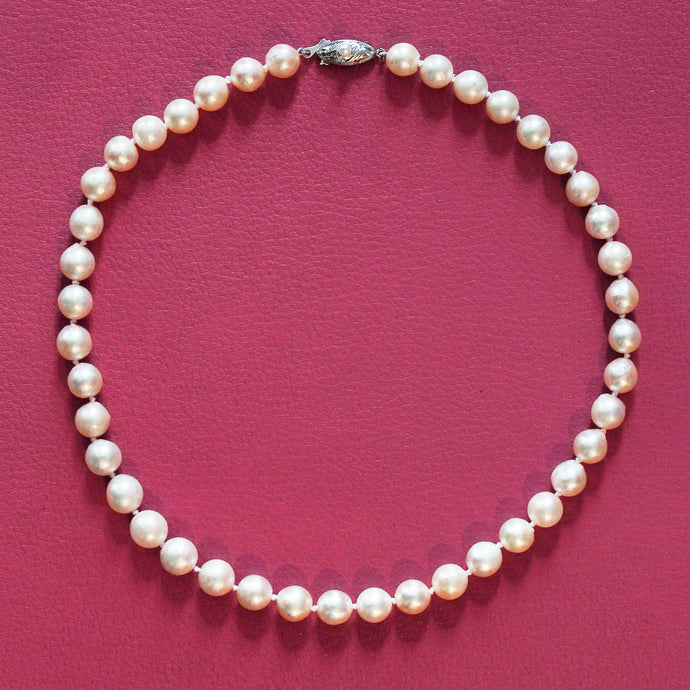 Pearl Choker c1960