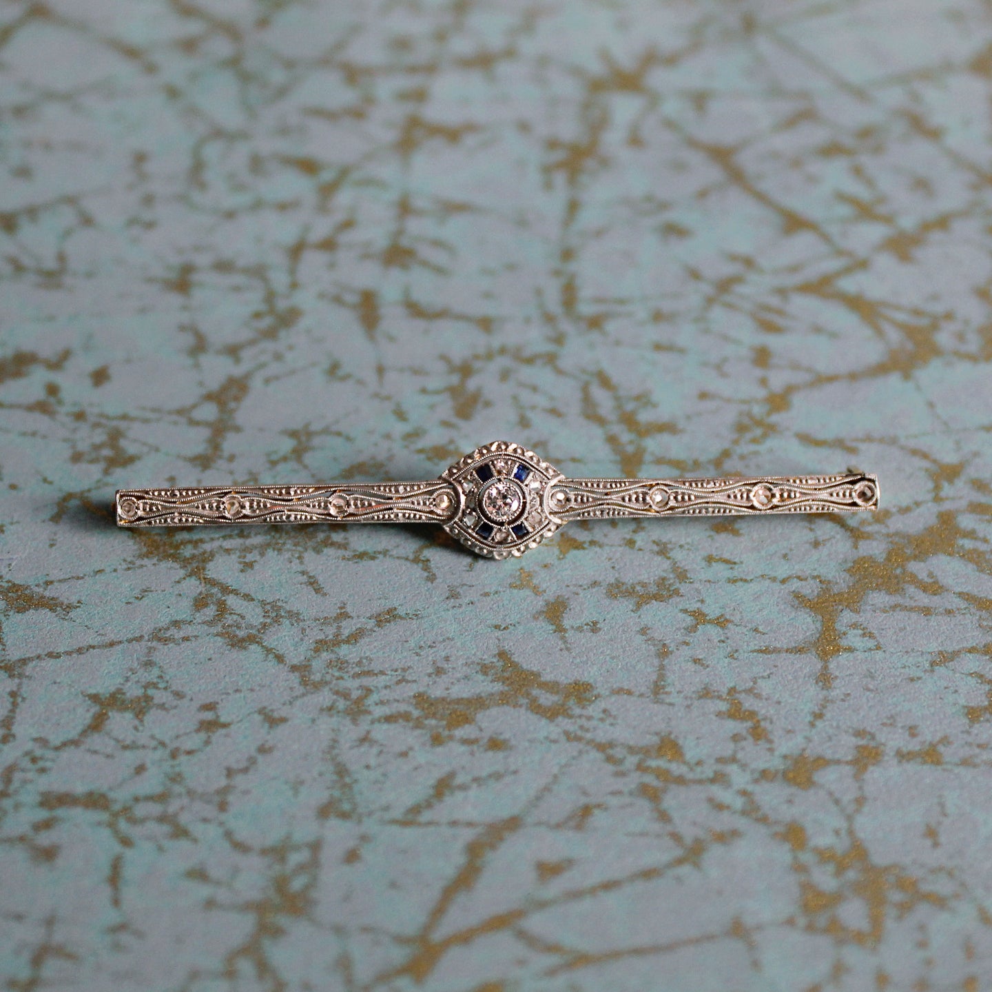 Art Deco Diamond & Sapphire Bar Pin