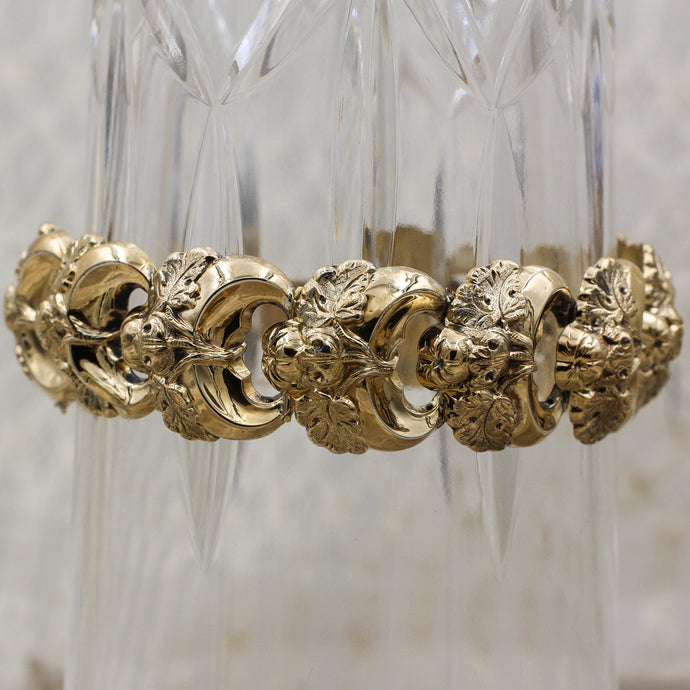 c1850 18k Repoussé Bracelet