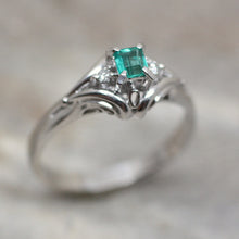 Columbian Emerald & Platinum Ring