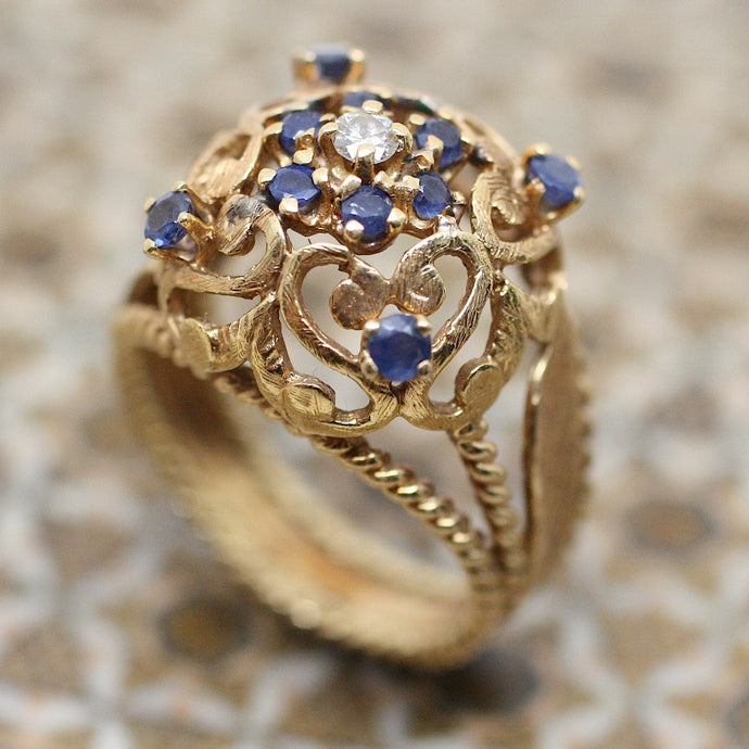 Circa 1950 18K Diamond & Ceylon Sapphire Ring