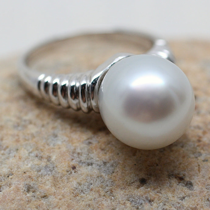 18K 12mm AA South Sea Pearl Ring