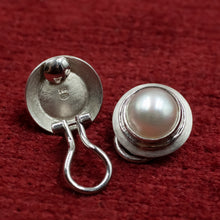 Mabé Pearl Button Earrings c1960