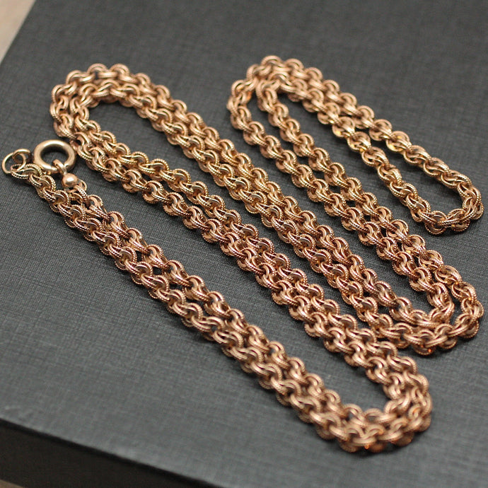 Circa 1910 - 1930 Solid 14K Chain