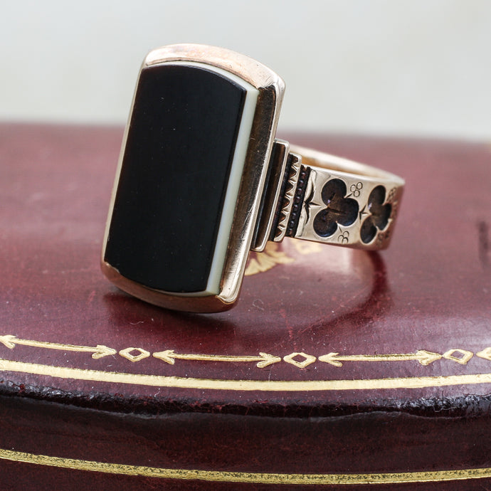 Victorian Handmade Banded Agate Ring