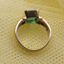 Fine Colombian Emerald Ring by H.Stern