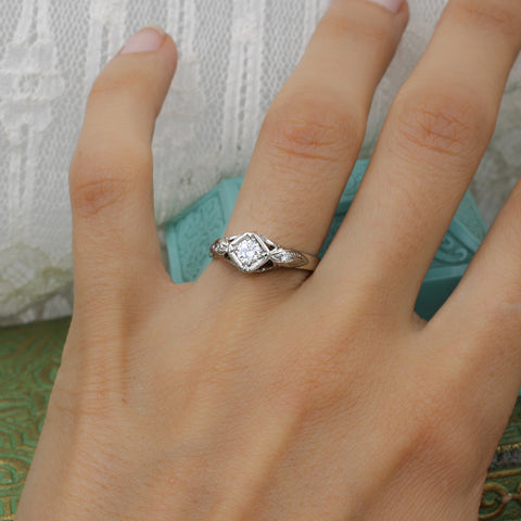 1940s 14k Retro Diamond Engagement Ring