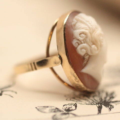 1950's-60's 14K & Carved Shell Cameo Ring