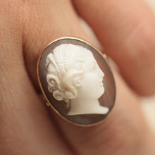 1950's-60's 14K & Carved Shell Cameo Ring