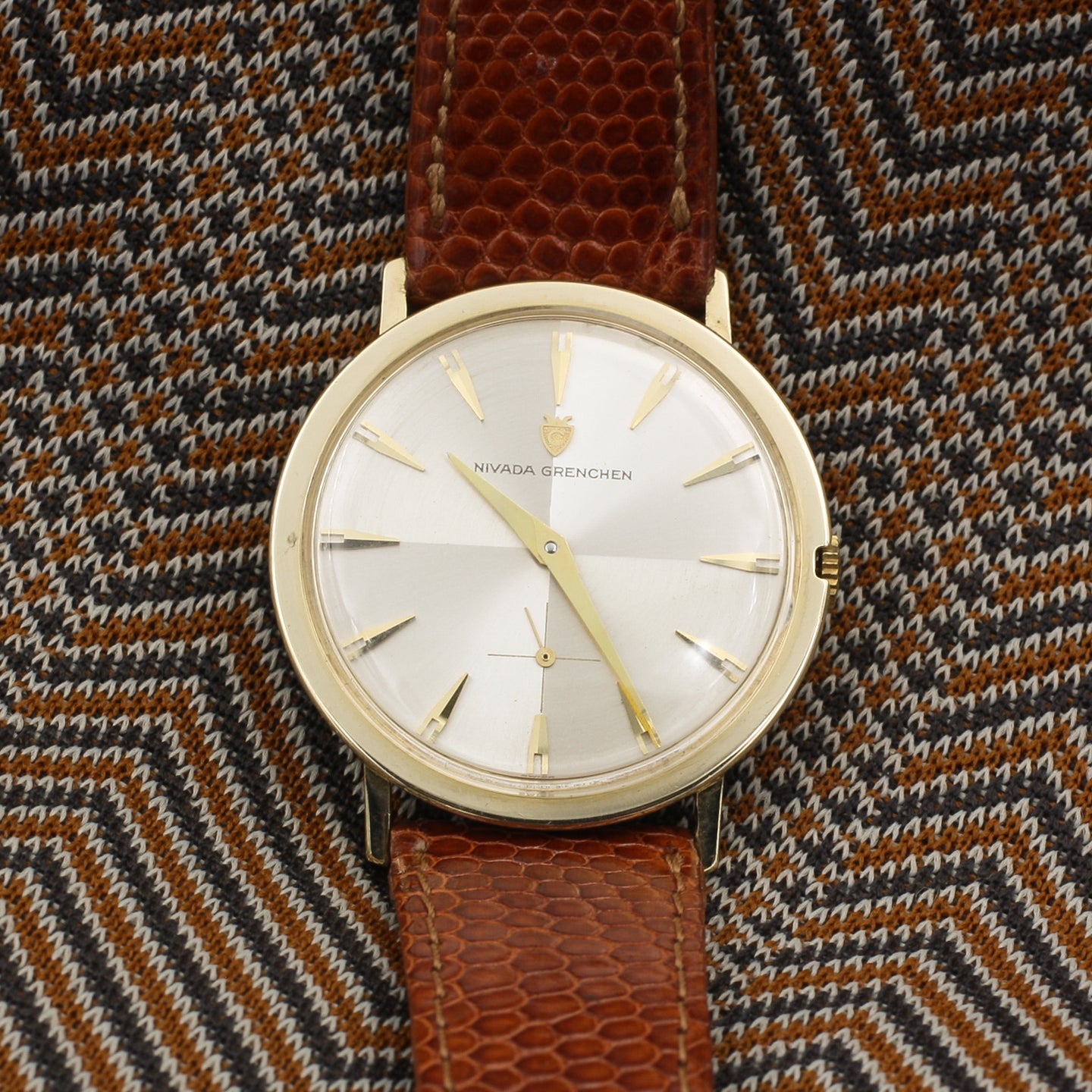 Nivada Grenchen Gold Wristwatch c1960